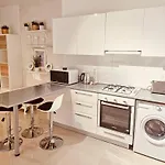 Myguest Cornelius 70 , 1-bedroom Luxury Apartment