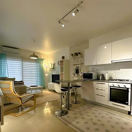 Myguest Cornelius 70 , 1-bedroom Luxury *